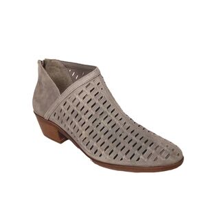 Vince Camuto Pekkan Perforated Suede Gray Women's Booties Shoes Size 8